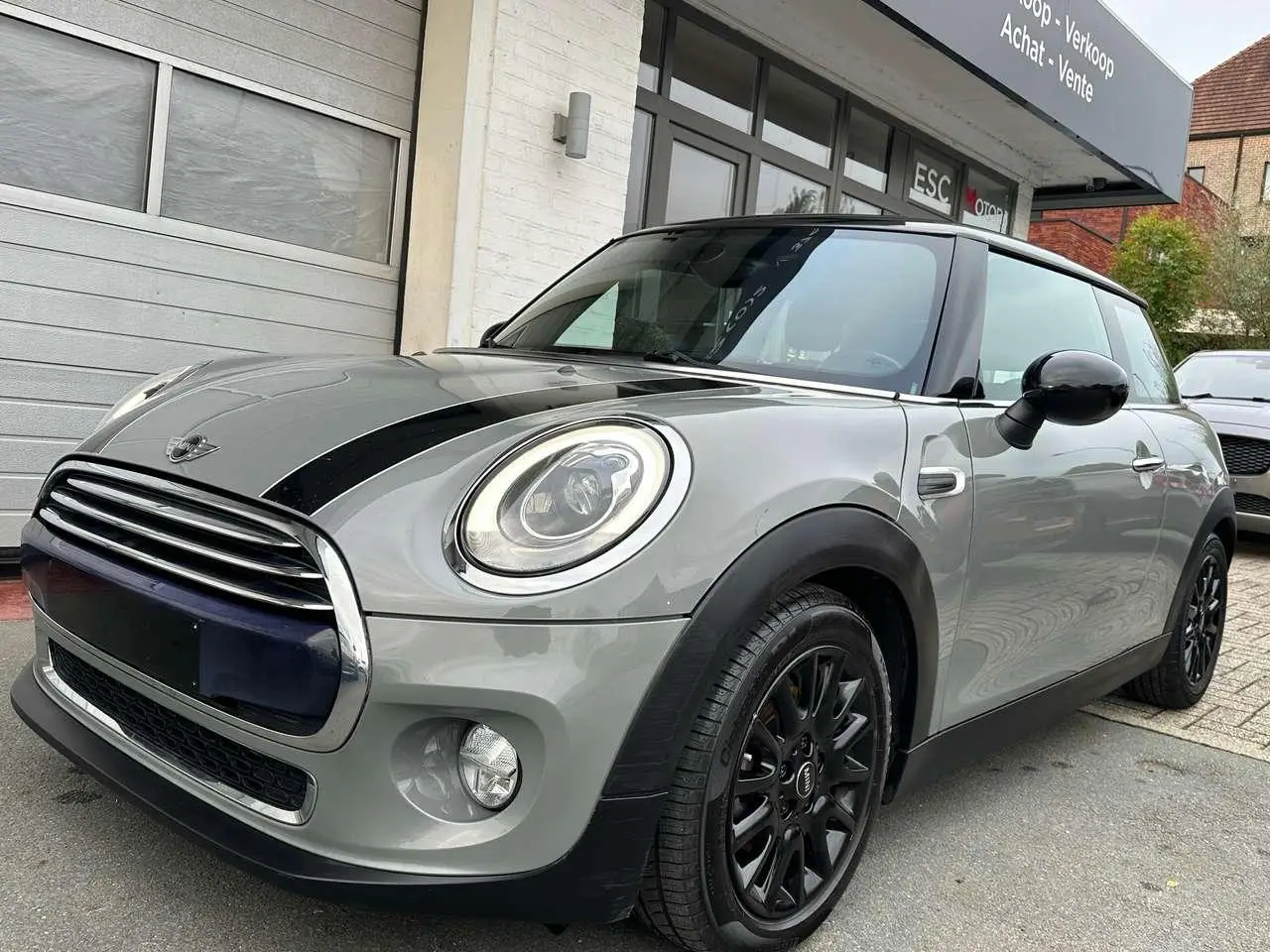 Photo 1 : Mini Cooper 2015 Petrol