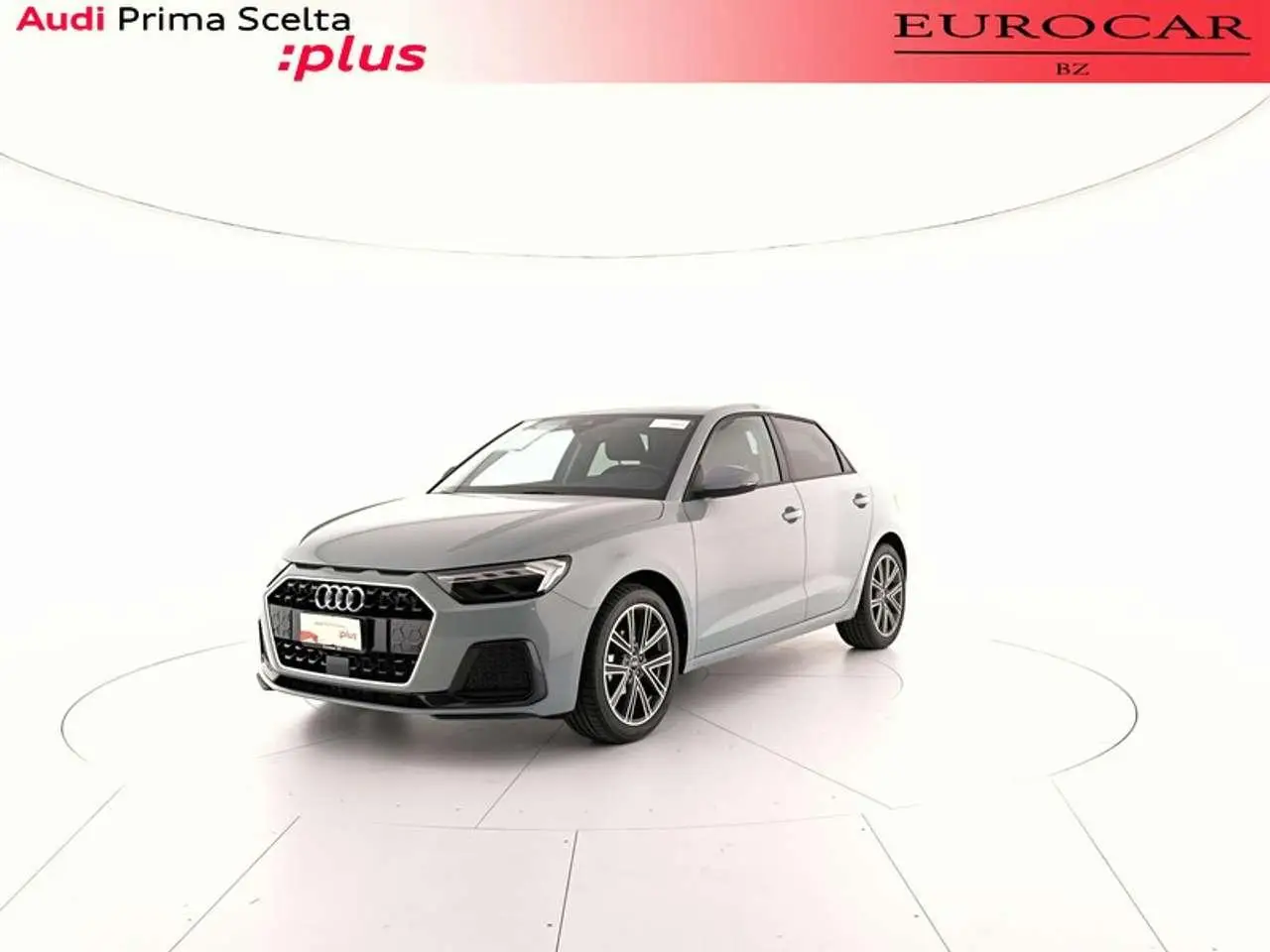 Photo 1 : Audi A1 2023 Essence