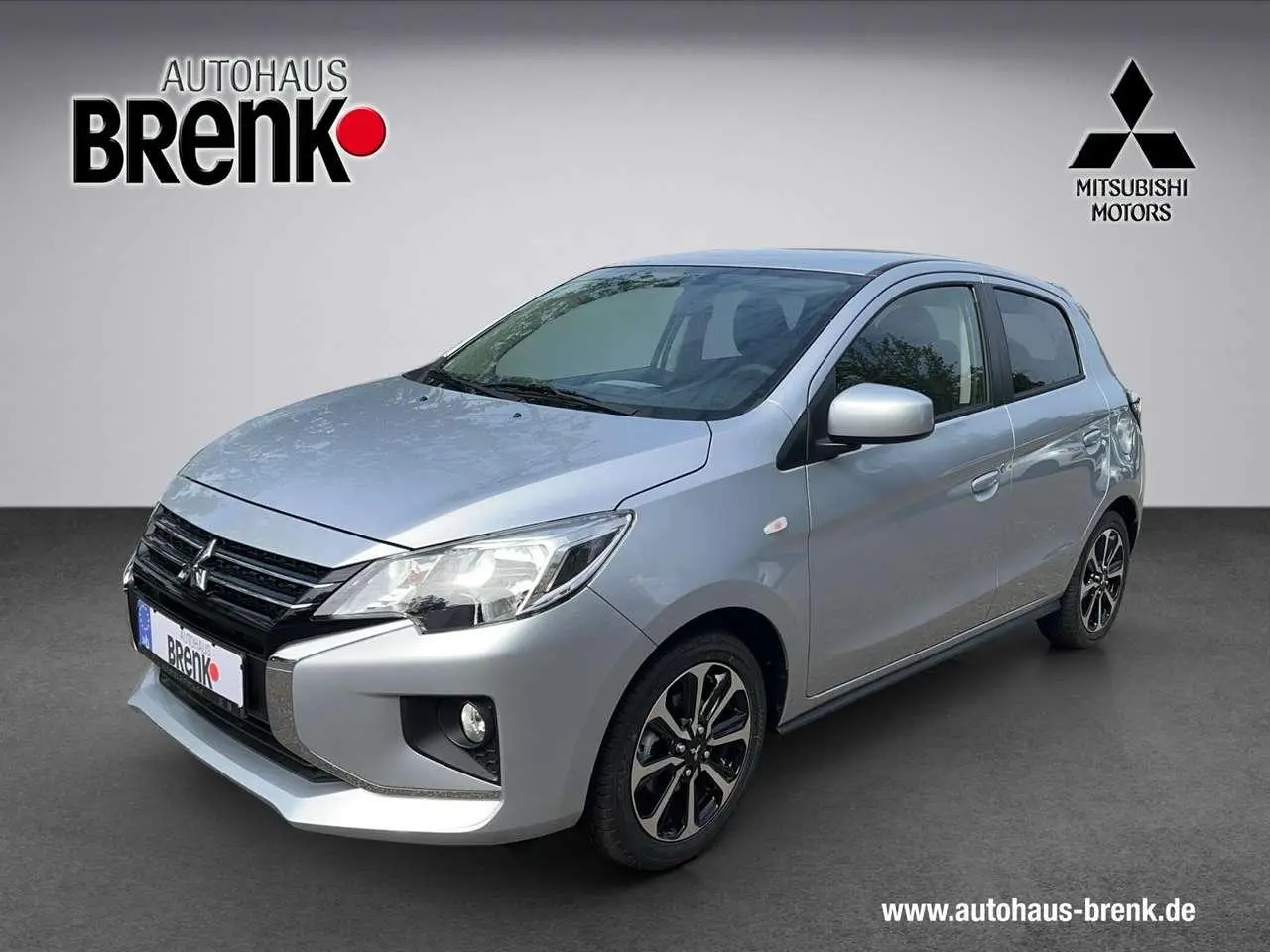 Photo 1 : Mitsubishi Space Star 2024 Petrol