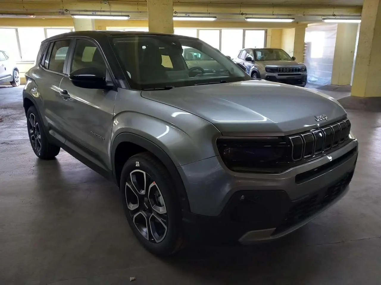 Photo 1 : Jeep Avenger 2024 Petrol