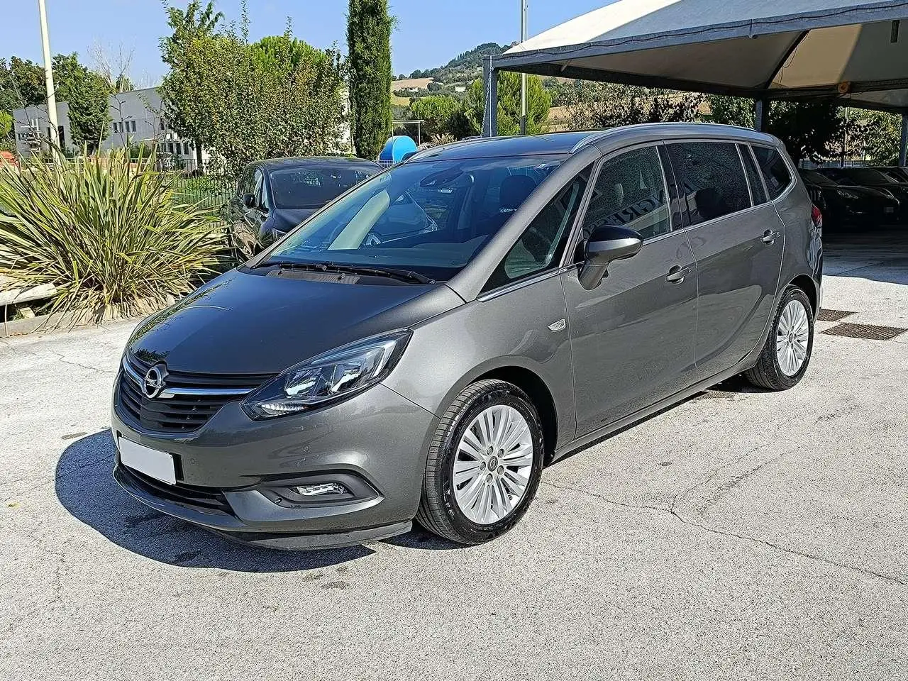 Photo 1 : Opel Zafira 2019 Diesel