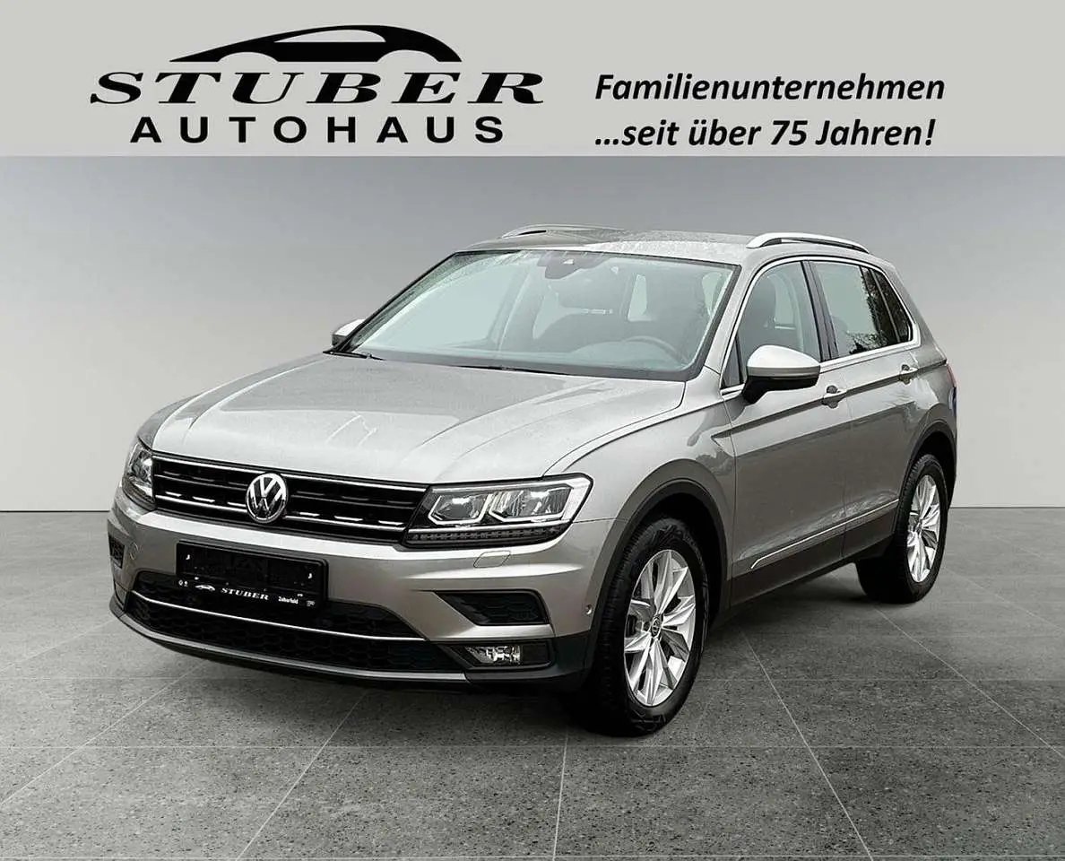 Photo 1 : Volkswagen Tiguan 2017 Essence