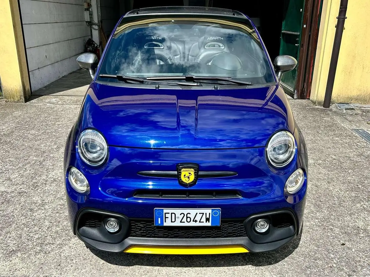 Photo 1 : Abarth 595 2016 Essence