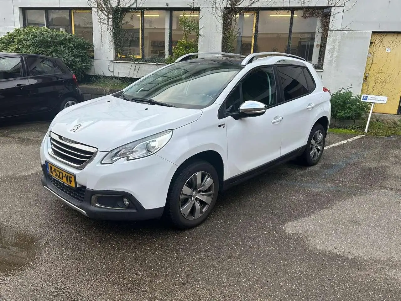 Photo 1 : Peugeot 2008 2016 Essence