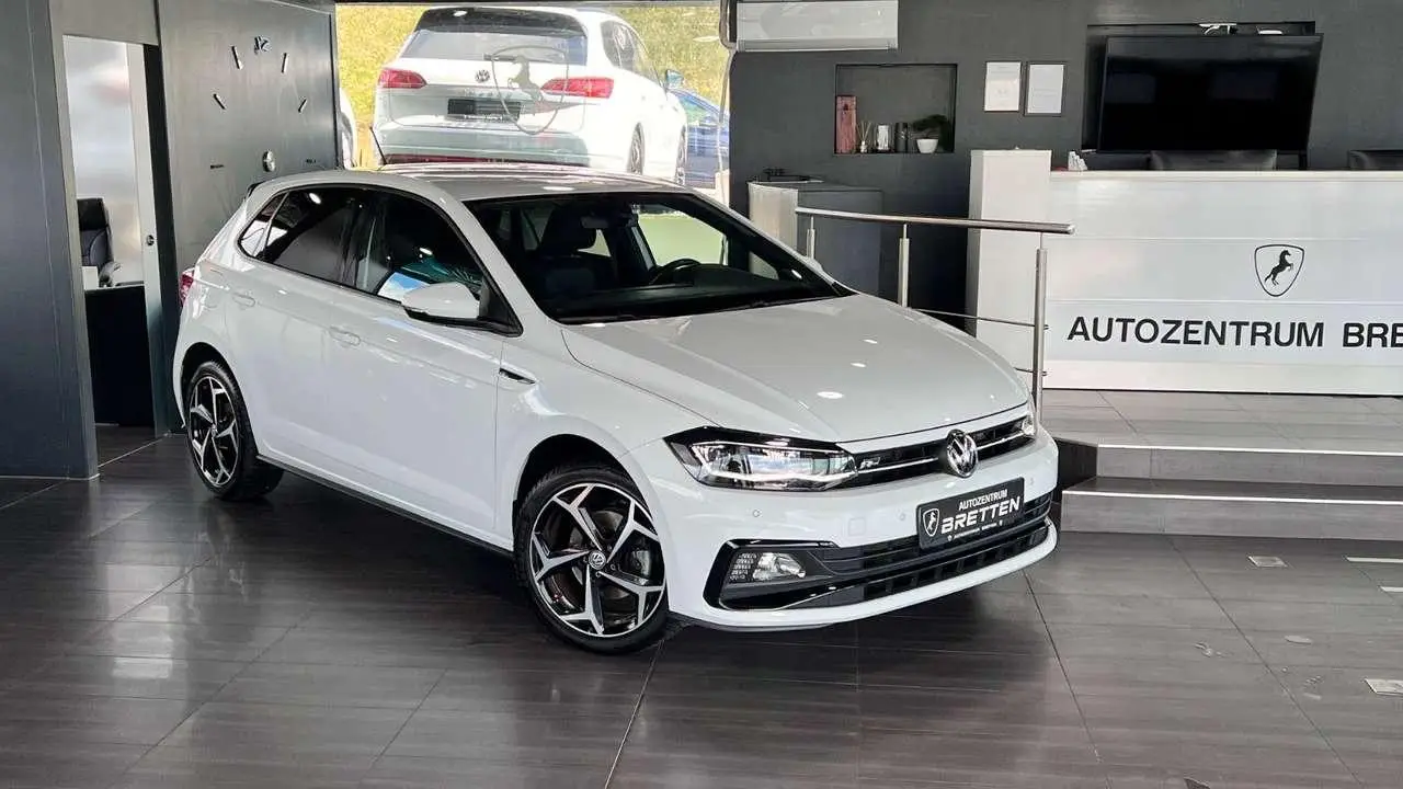 Photo 1 : Volkswagen Polo 2019 Essence