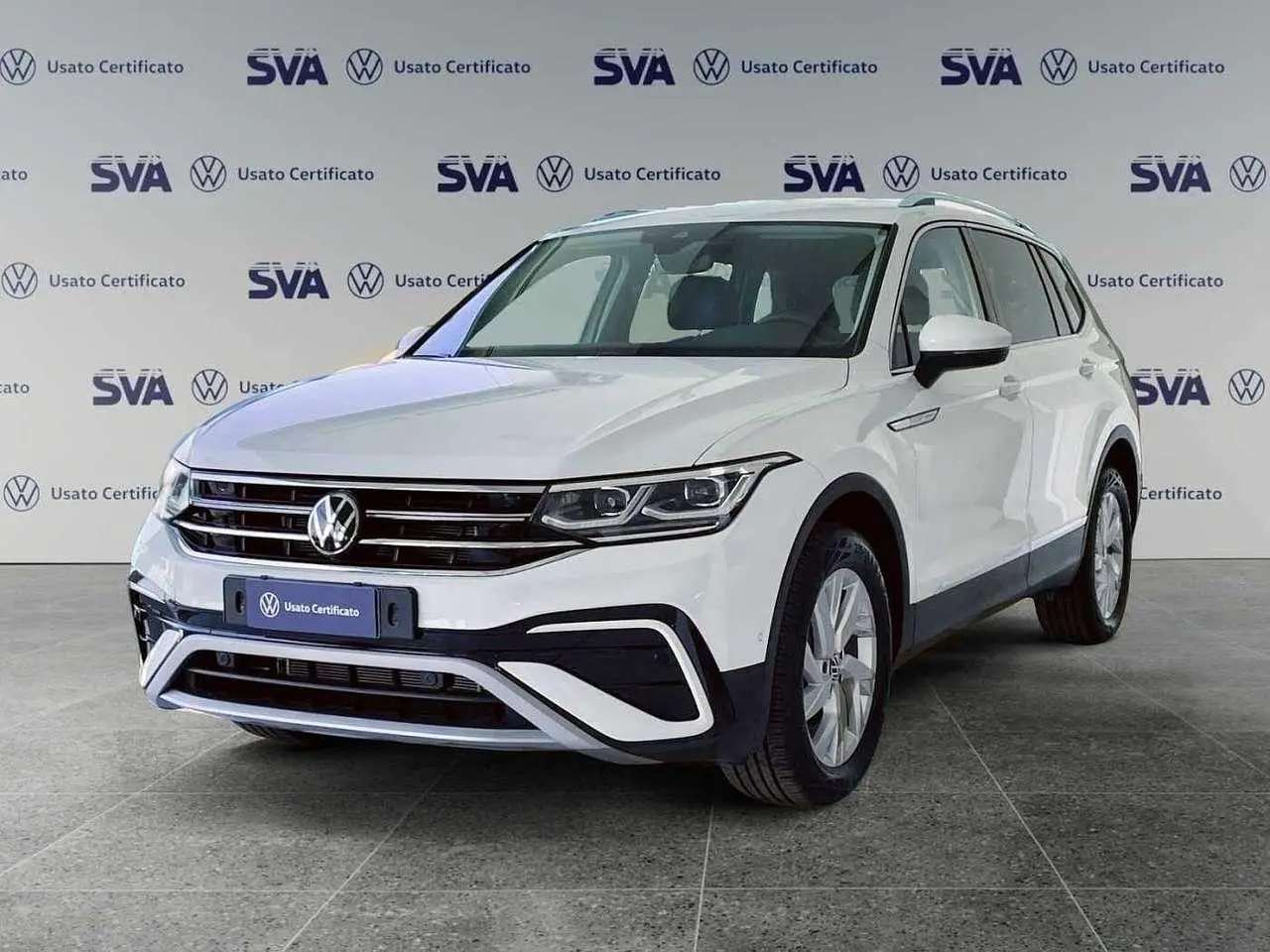 Photo 1 : Volkswagen Tiguan 2024 Diesel