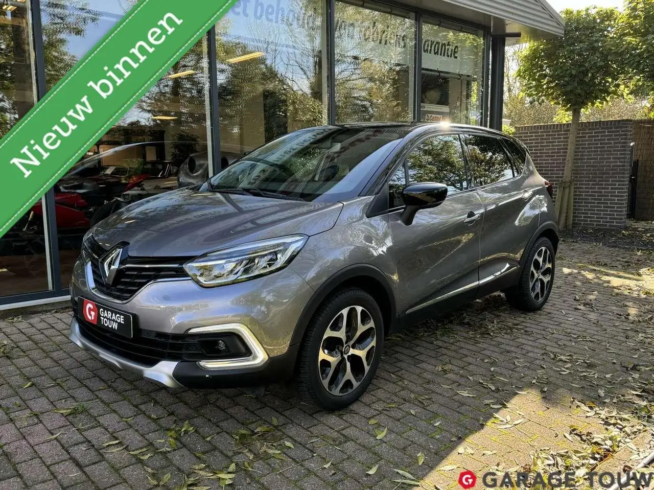 Photo 1 : Renault Captur 2018 Petrol