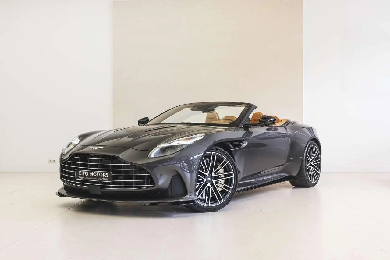 Photo 1 : Aston Martin Lagonda 2024 Petrol