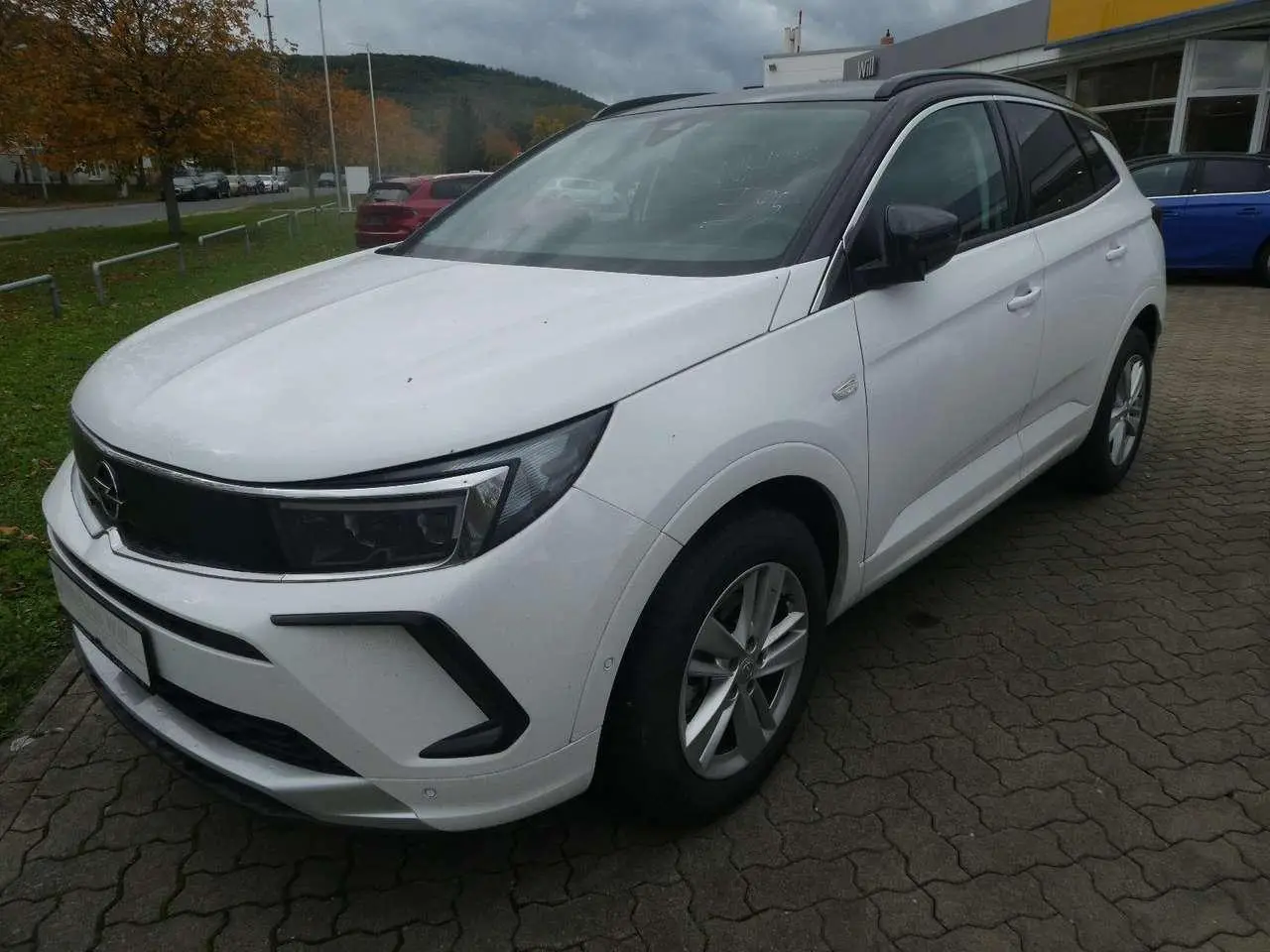 Photo 1 : Opel Grandland 2023 Petrol