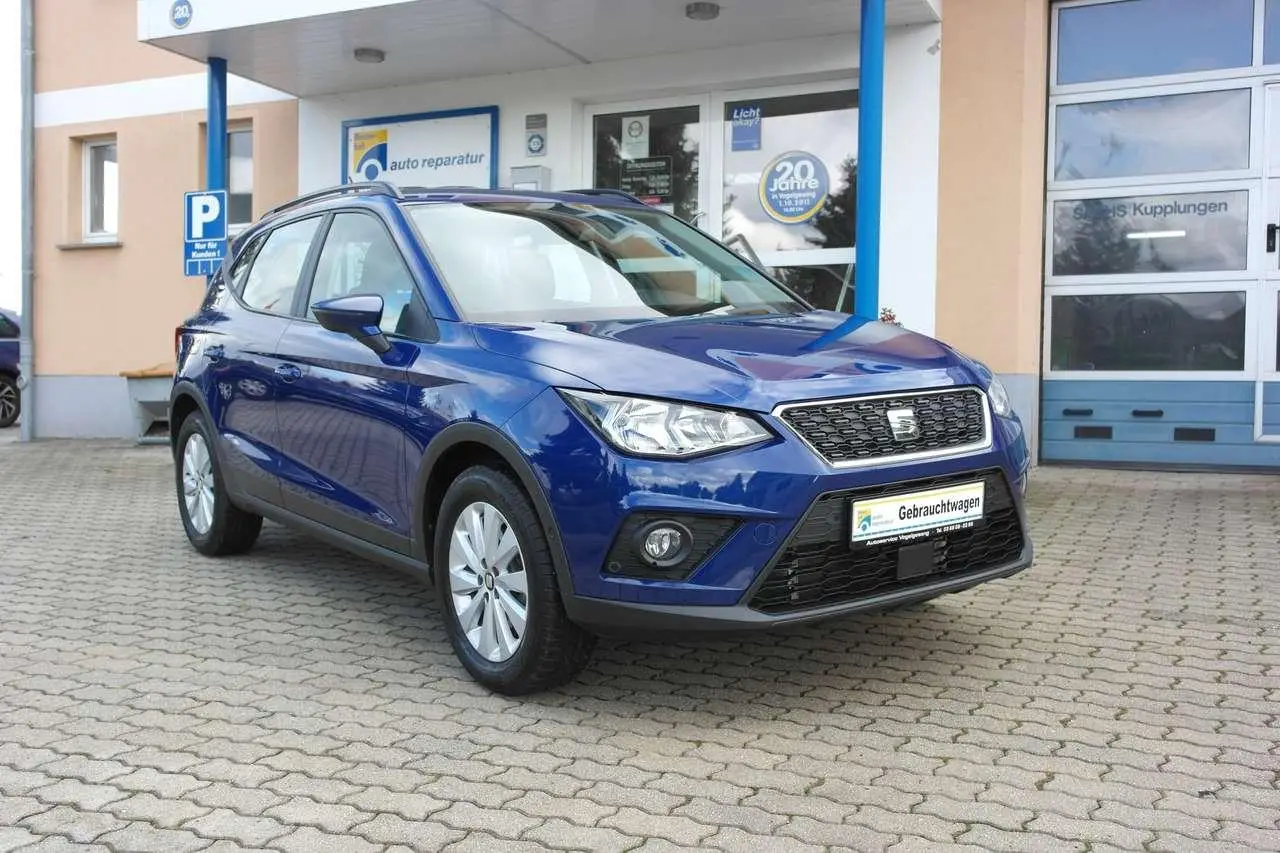 Photo 1 : Seat Arona 2020 Petrol