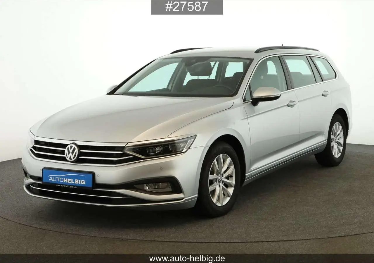 Photo 1 : Volkswagen Passat 2020 Diesel