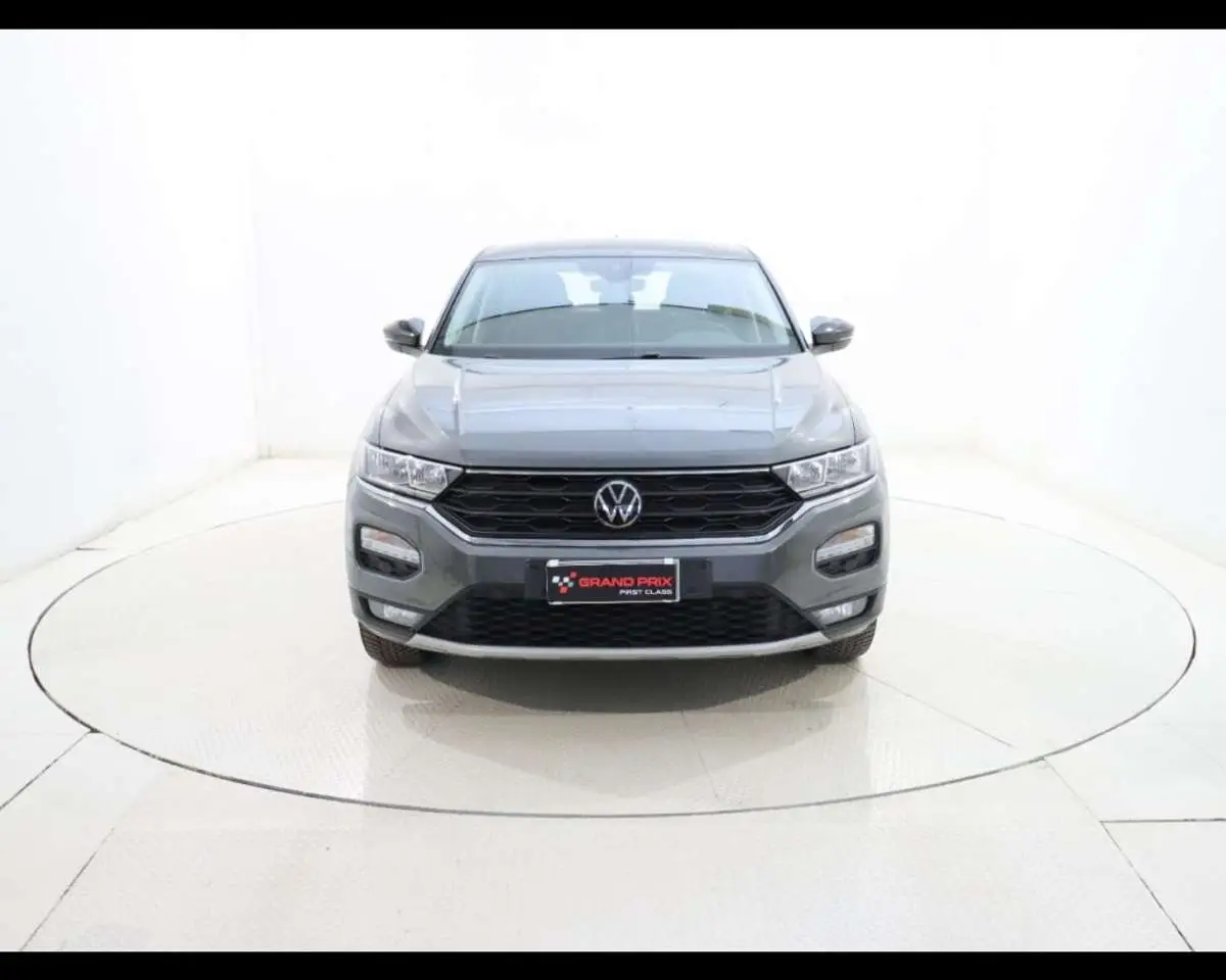 Photo 1 : Volkswagen T-roc 2021 Petrol