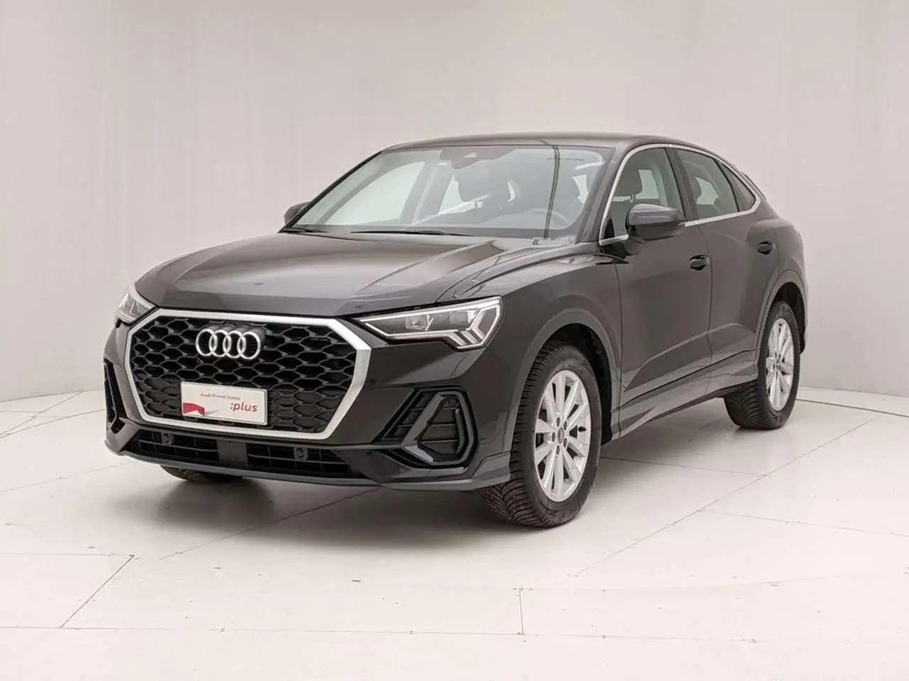 Photo 1 : Audi Q3 2020 Diesel