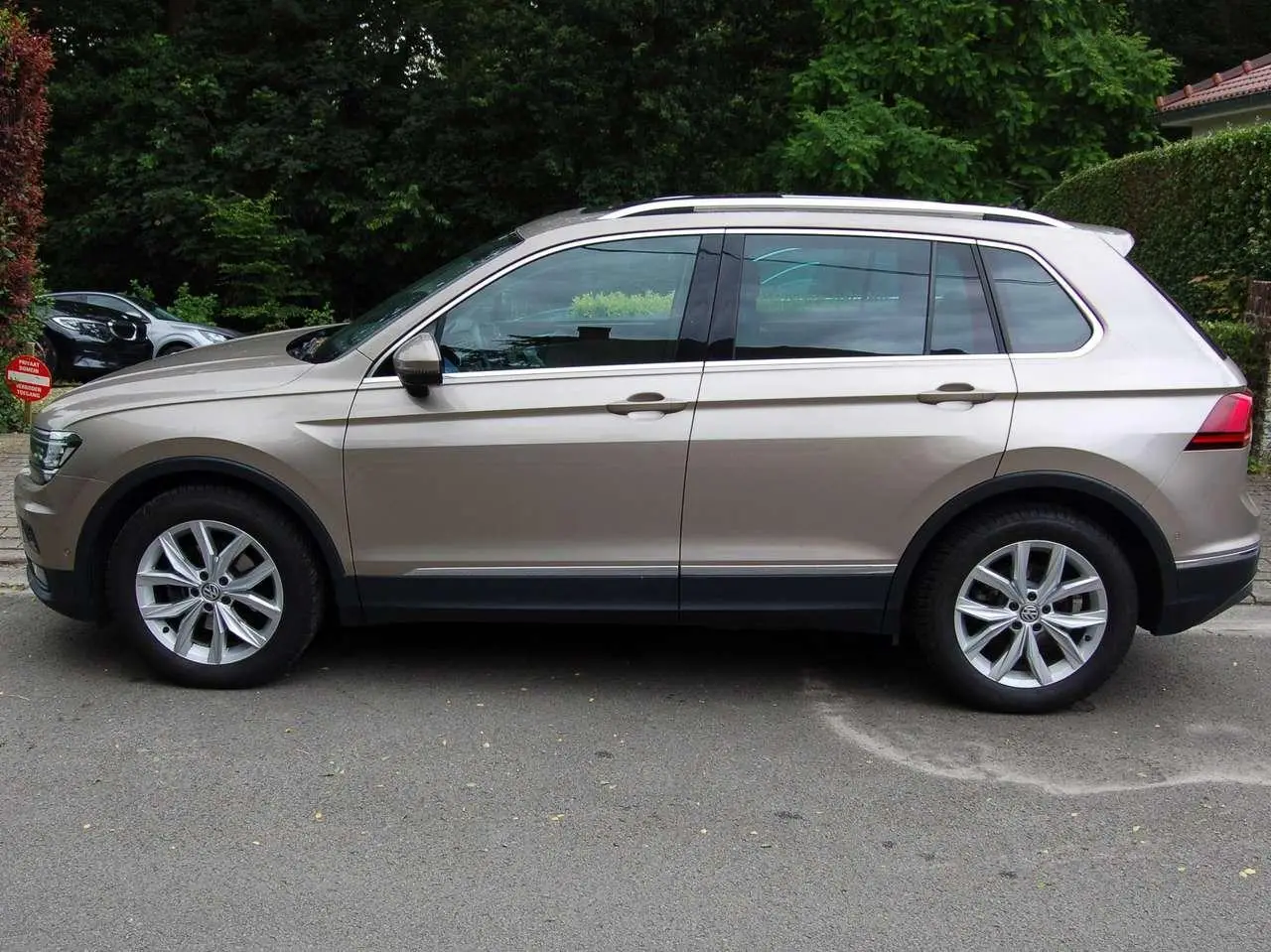 Photo 1 : Volkswagen Tiguan 2019 Diesel