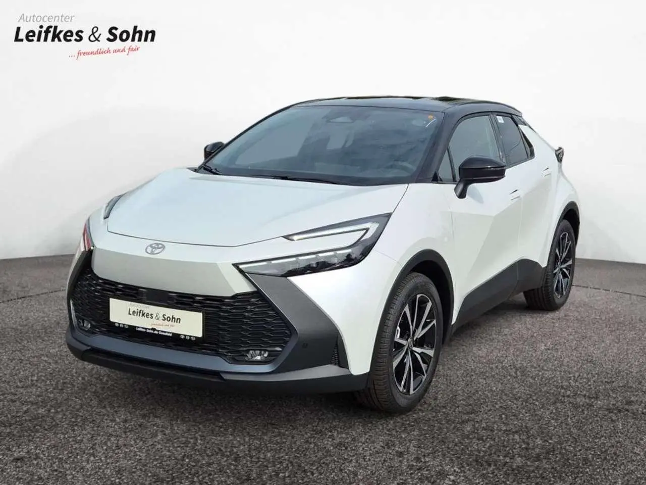 Photo 1 : Toyota C-hr 2024 Hybride