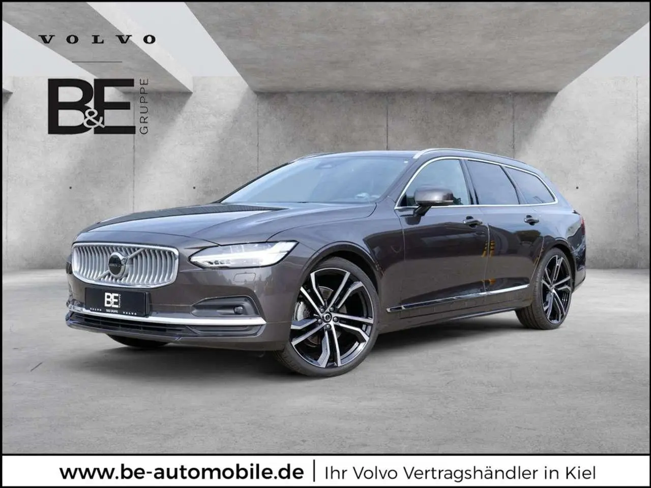 Photo 1 : Volvo V90 2023 Diesel