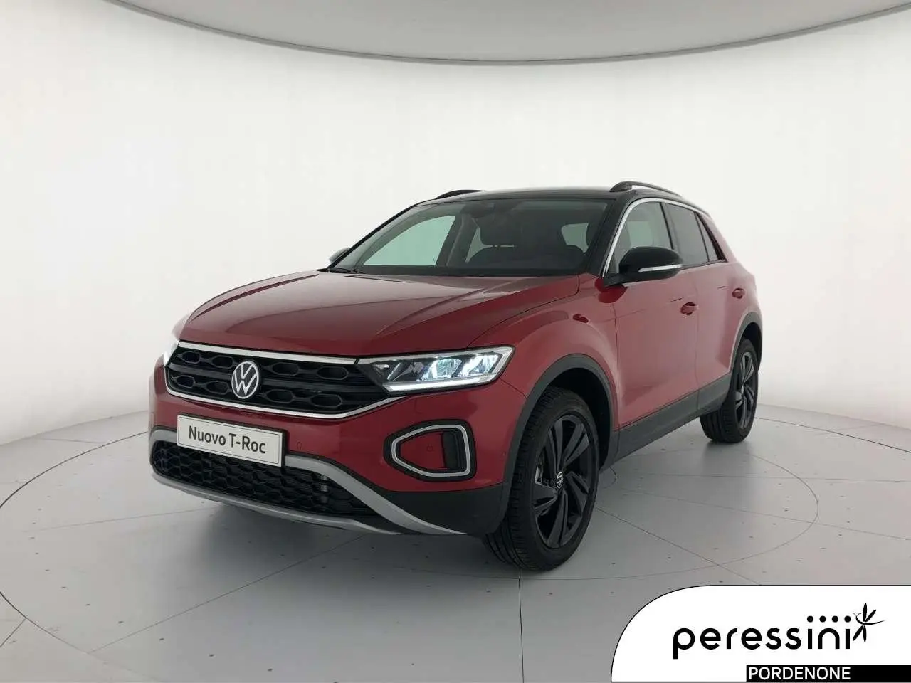 Photo 1 : Volkswagen T-roc 2024 Petrol