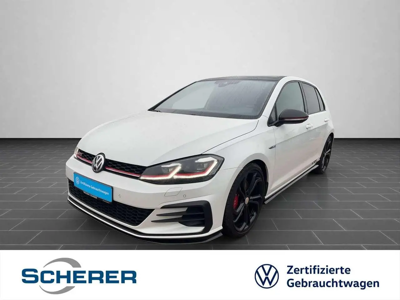 Photo 1 : Volkswagen Golf 2019 Petrol