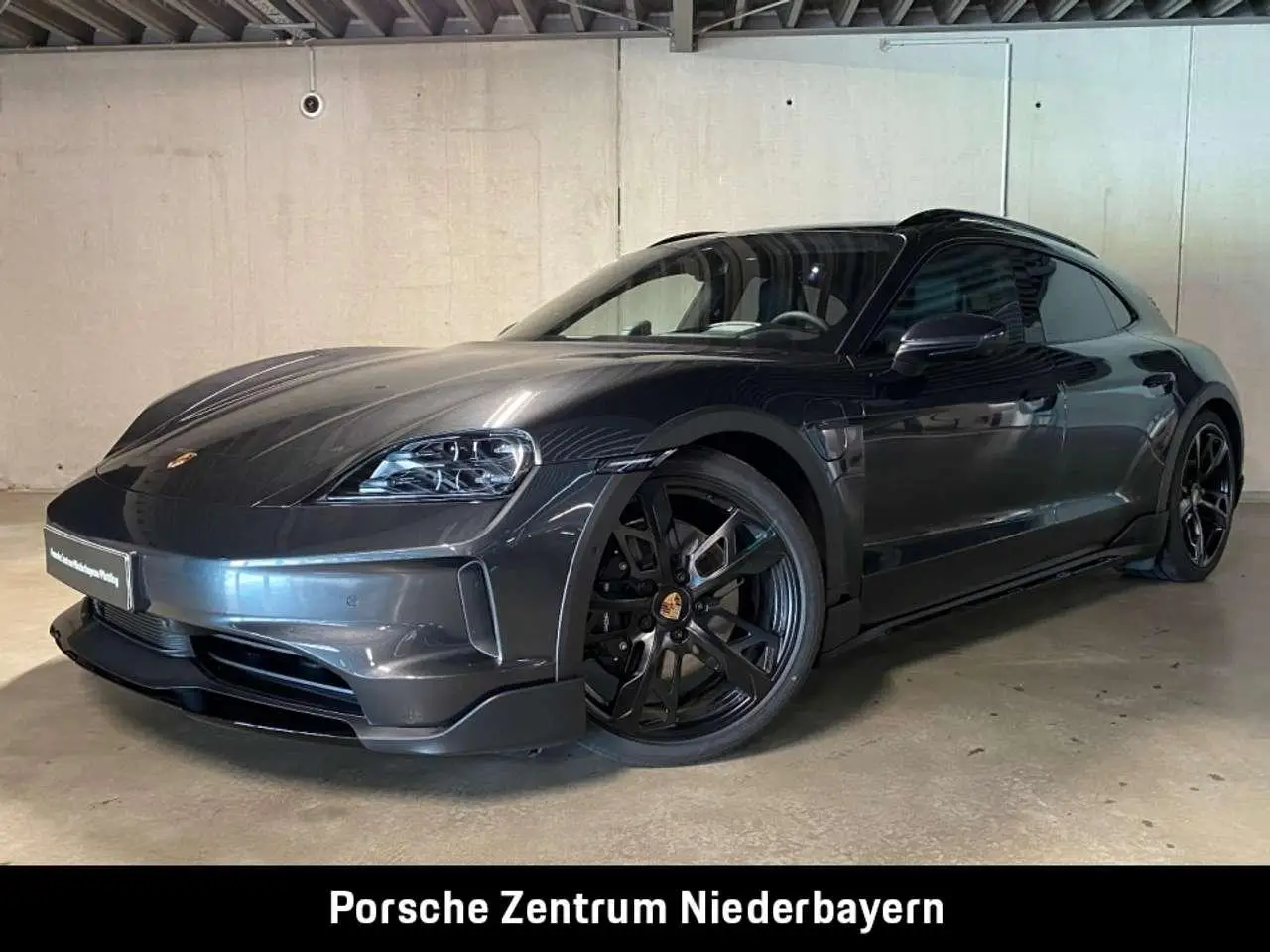 Photo 1 : Porsche Taycan 2024 Électrique