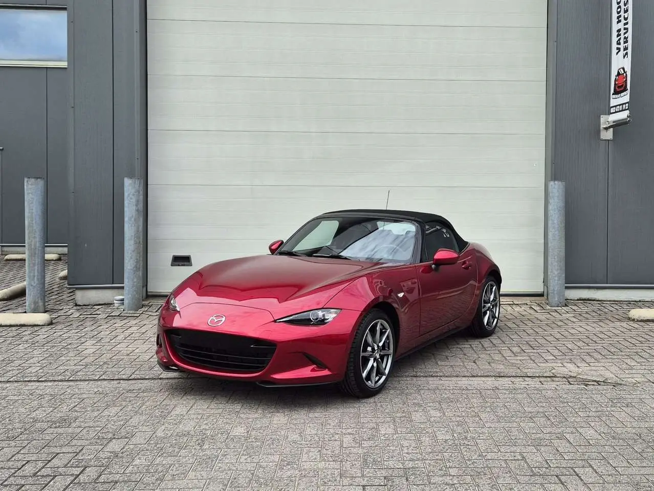 Photo 1 : Mazda Mx-5 2023 Petrol