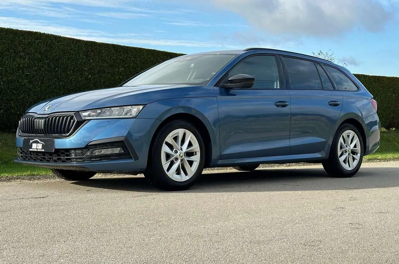 Photo 1 : Skoda Octavia 2022 Petrol