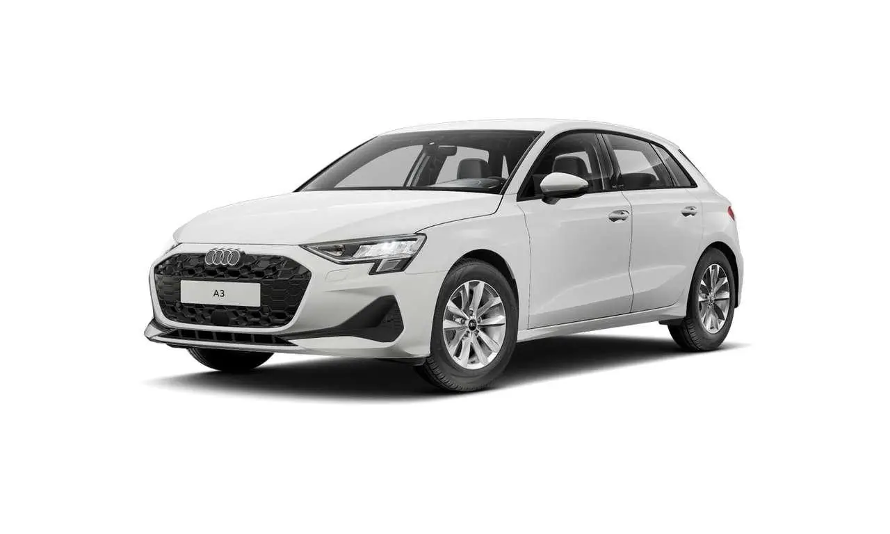 Photo 1 : Audi A3 2024 Petrol