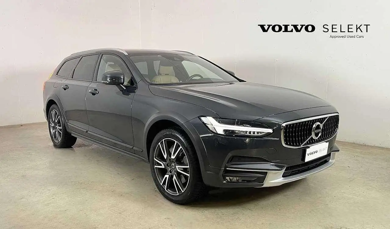 Photo 1 : Volvo V90 2017 Diesel