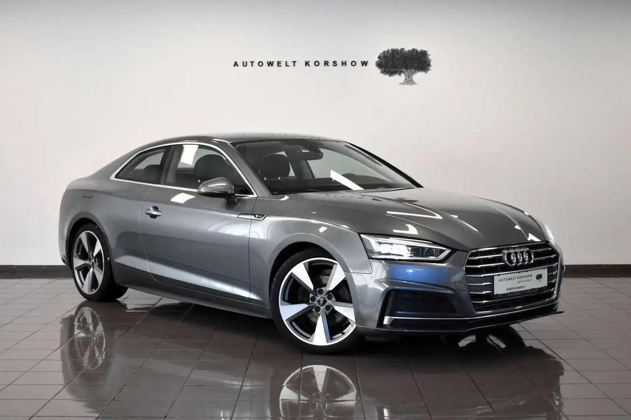 Photo 1 : Audi A5 2017 Essence