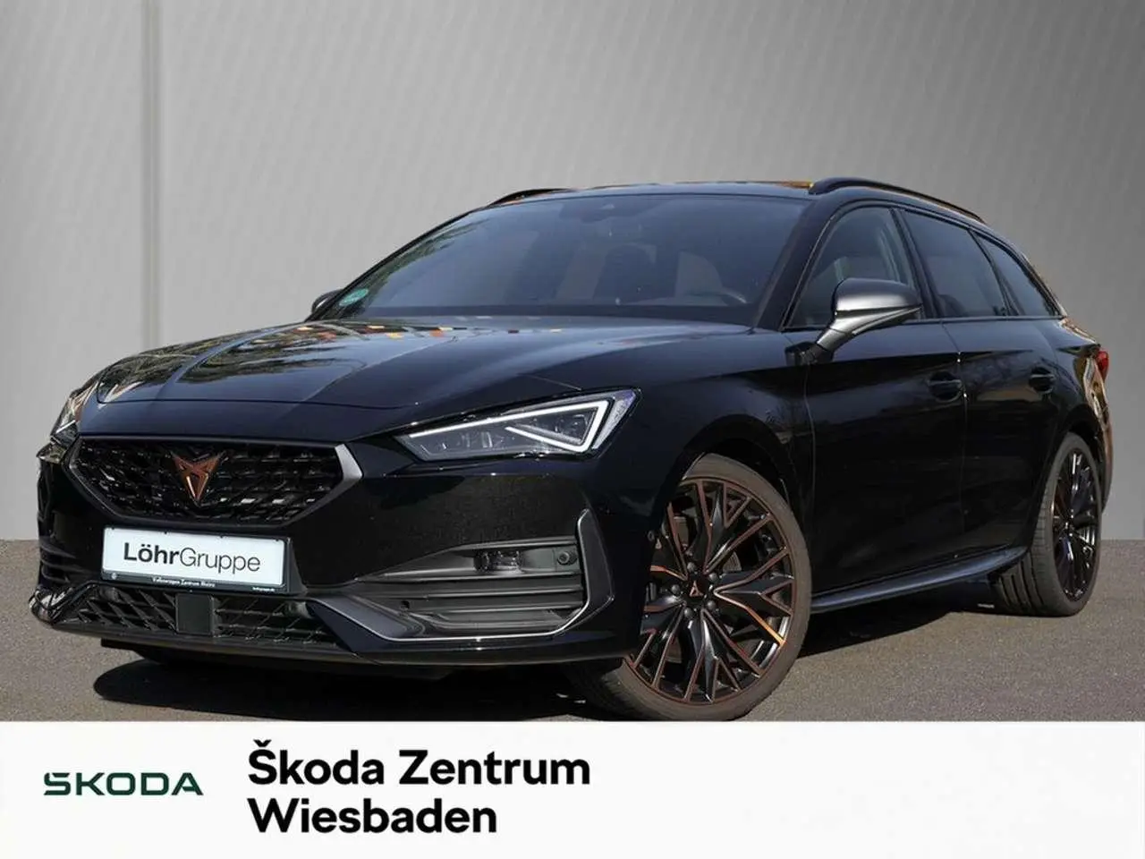 Photo 1 : Cupra Leon 2024 Petrol