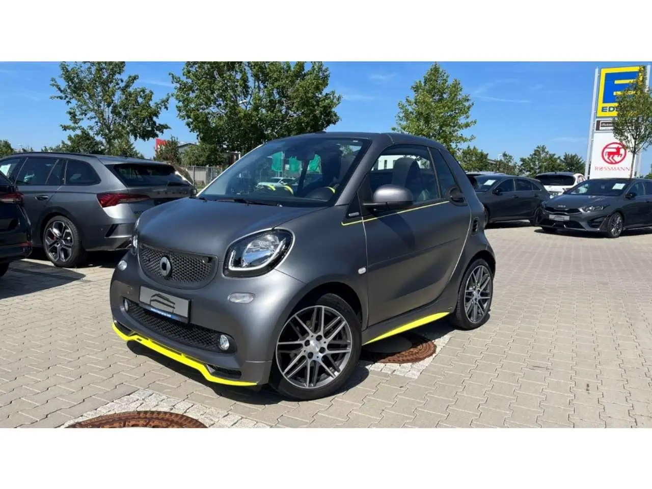 Photo 1 : Smart Fortwo 2018 Petrol