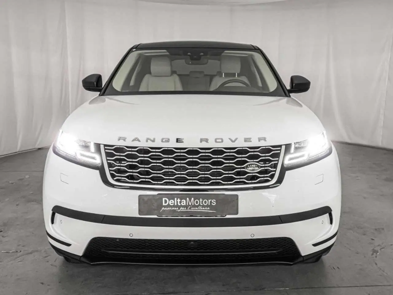 Photo 1 : Land Rover Range Rover Velar 2019 Diesel