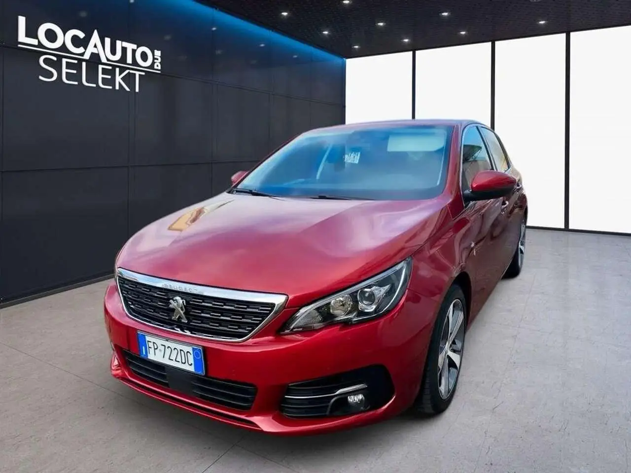 Photo 1 : Peugeot 308 2018 Petrol