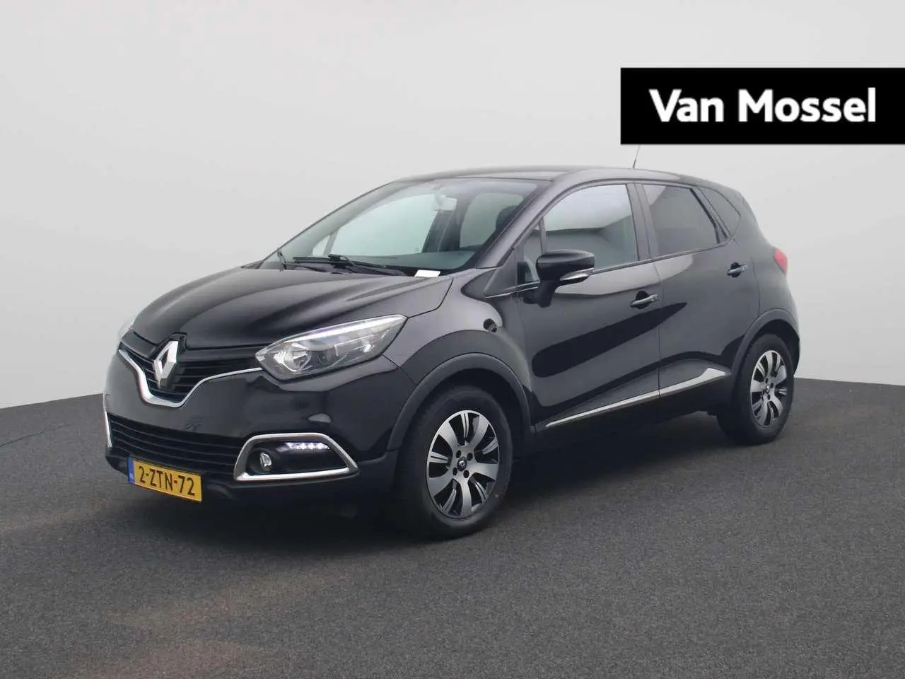 Photo 1 : Renault Captur 2015 Petrol