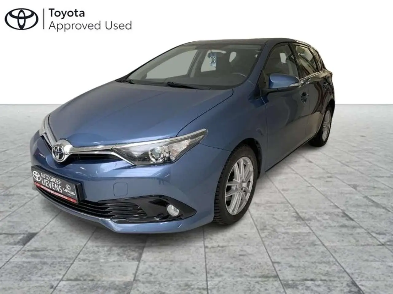 Photo 1 : Toyota Auris 2016 Petrol