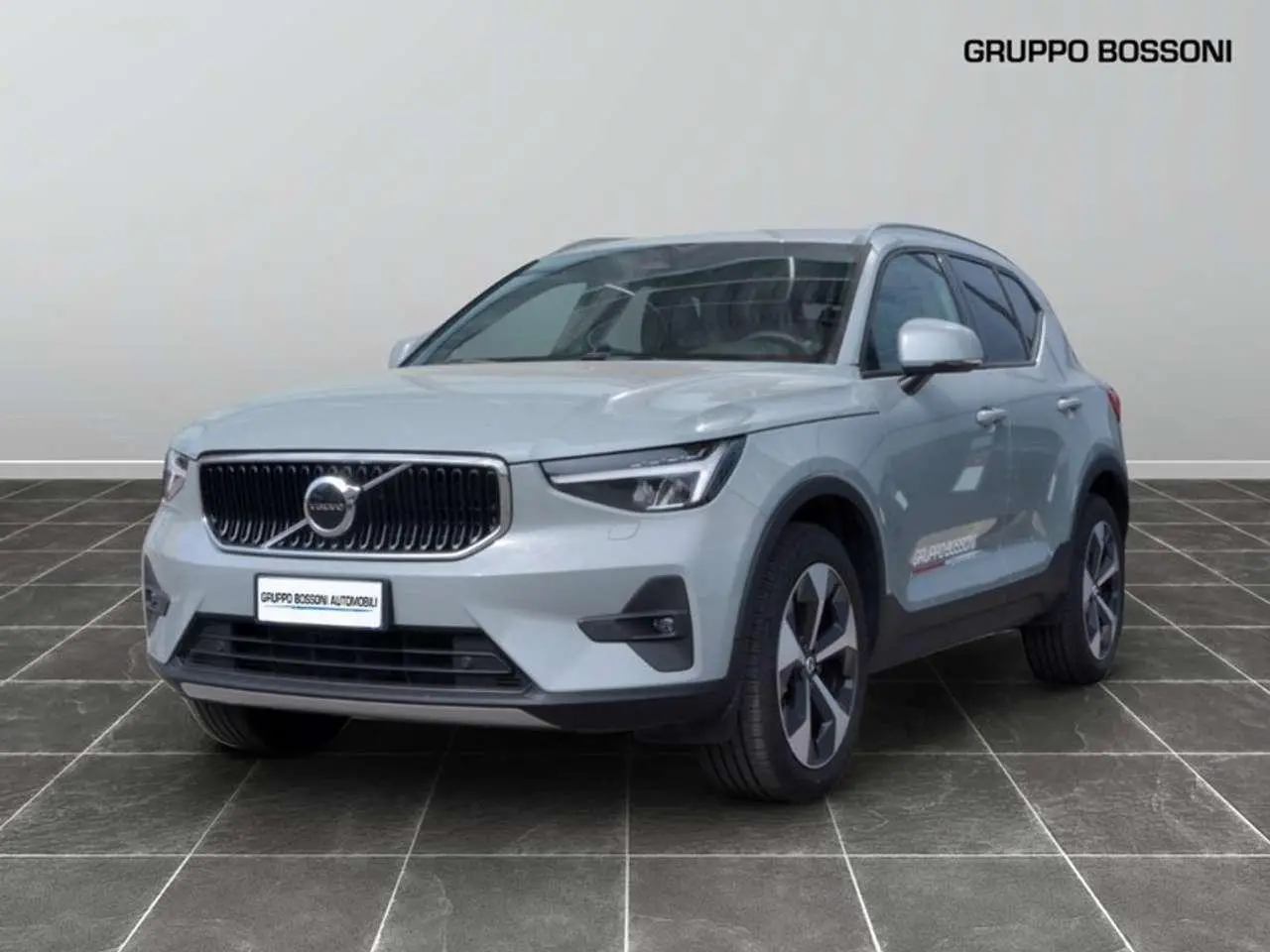 Photo 1 : Volvo Xc40 2023 Hybrid