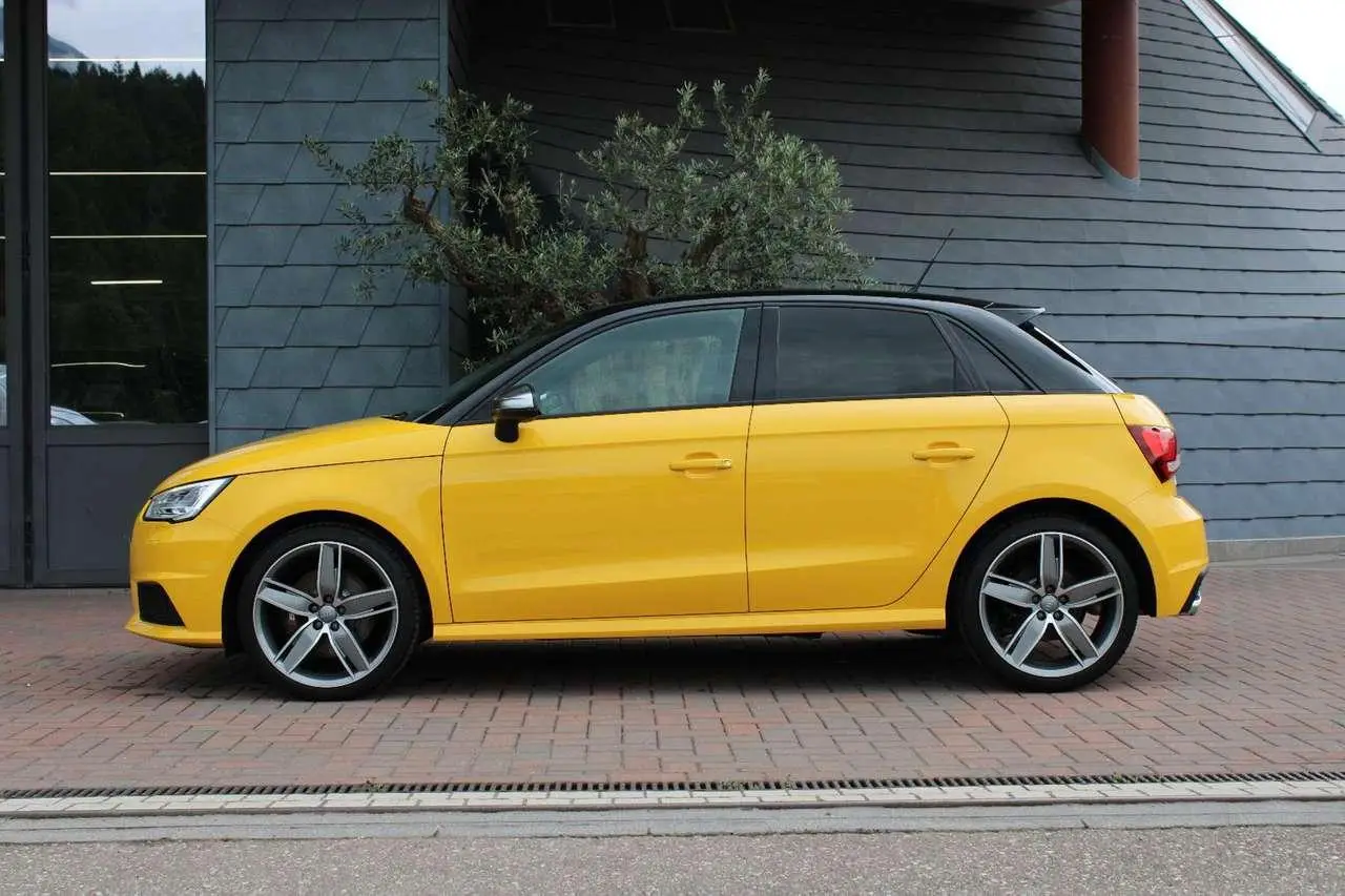 Photo 1 : Audi S1 2015 Petrol