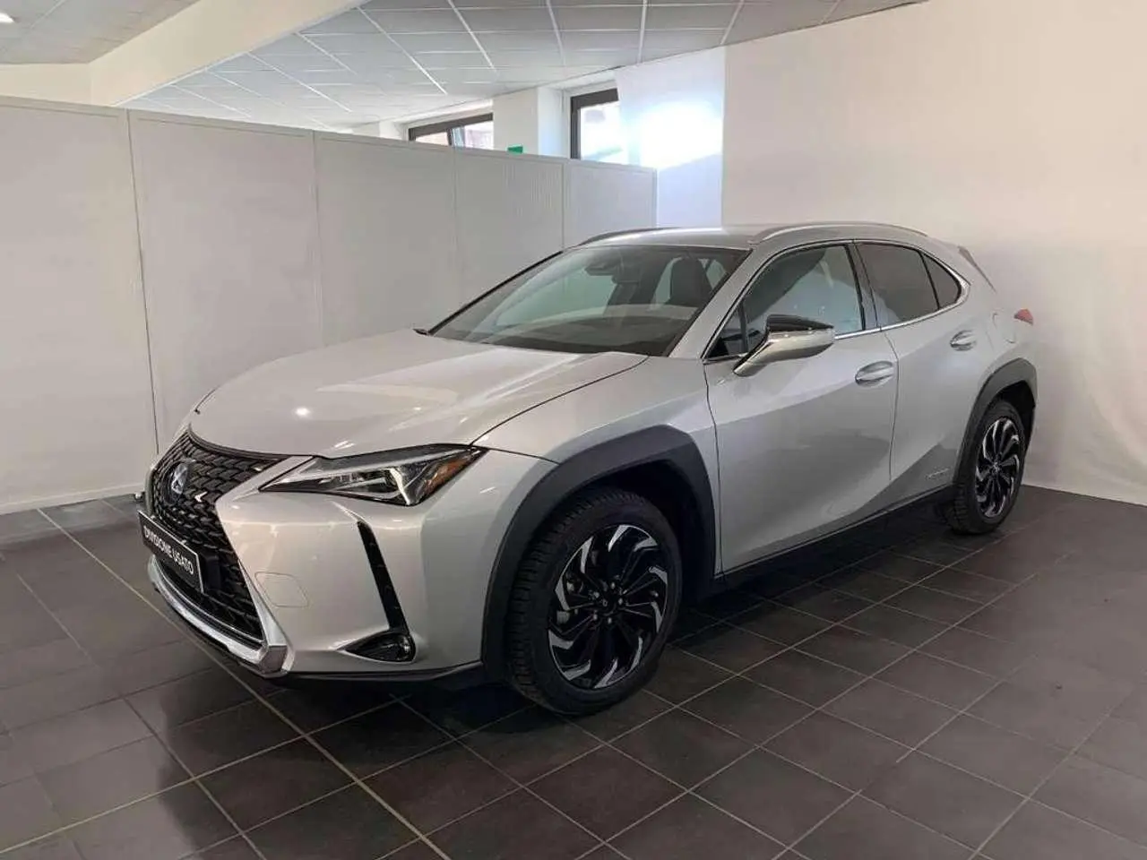 Photo 1 : Lexus Ux 2019 Hybride