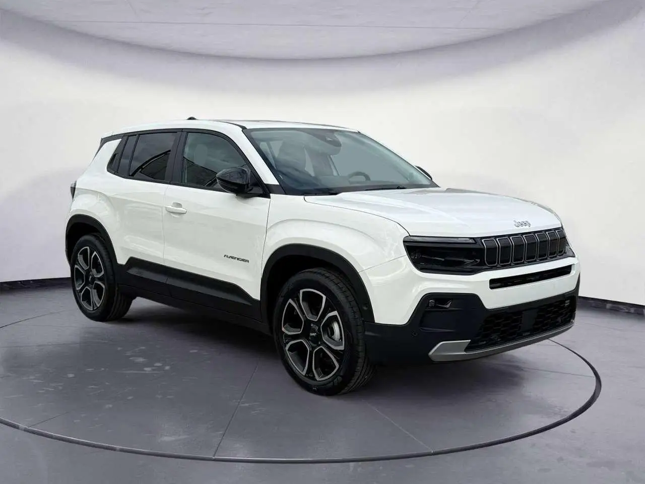 Photo 1 : Jeep Avenger 2024 Petrol