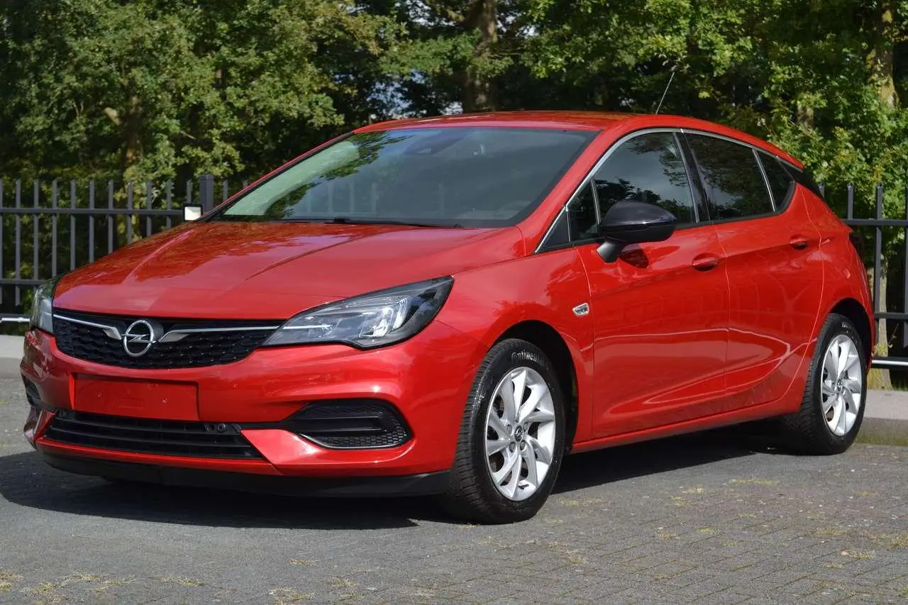 Photo 1 : Opel Astra 2021 Essence