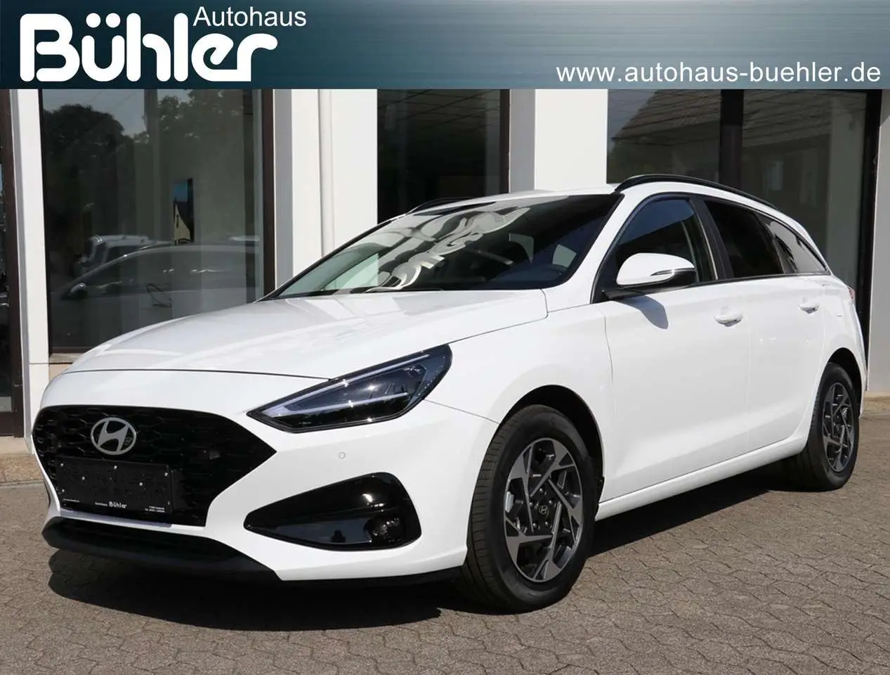 Photo 1 : Hyundai I30 2024 Petrol