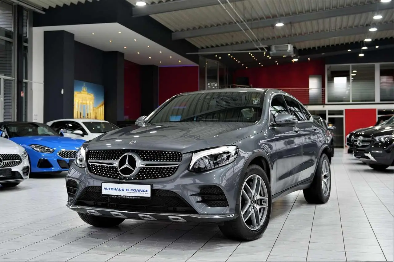 Photo 1 : Mercedes-benz Classe Glc 2019 Petrol