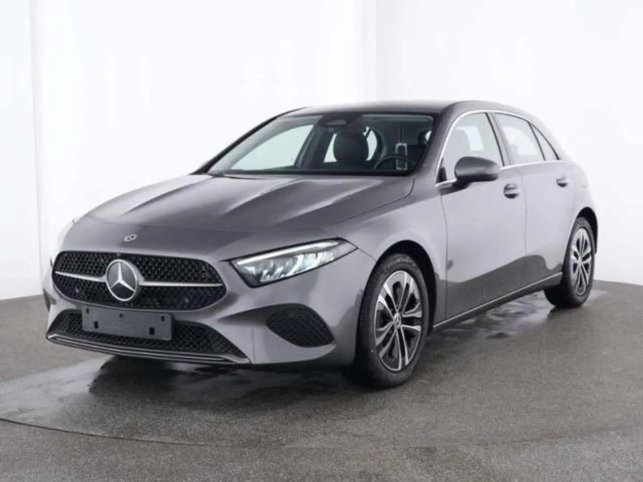 Photo 1 : Mercedes-benz Classe A 2023 Hybrid