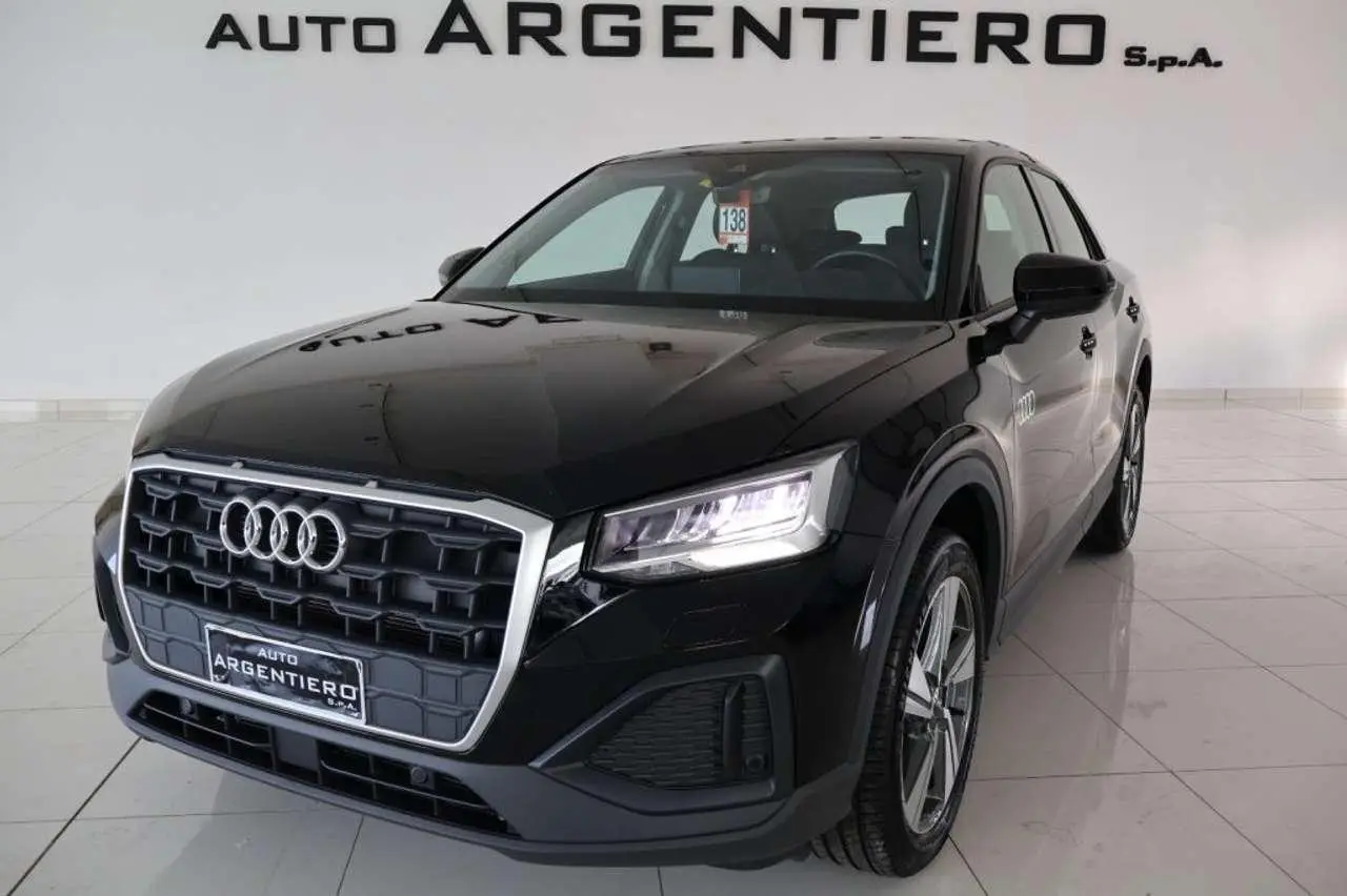 Photo 1 : Audi Q2 2022 Diesel