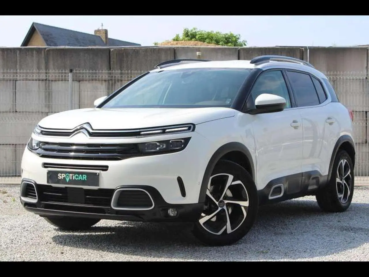 Photo 1 : Citroen C5 Aircross 2019 Essence