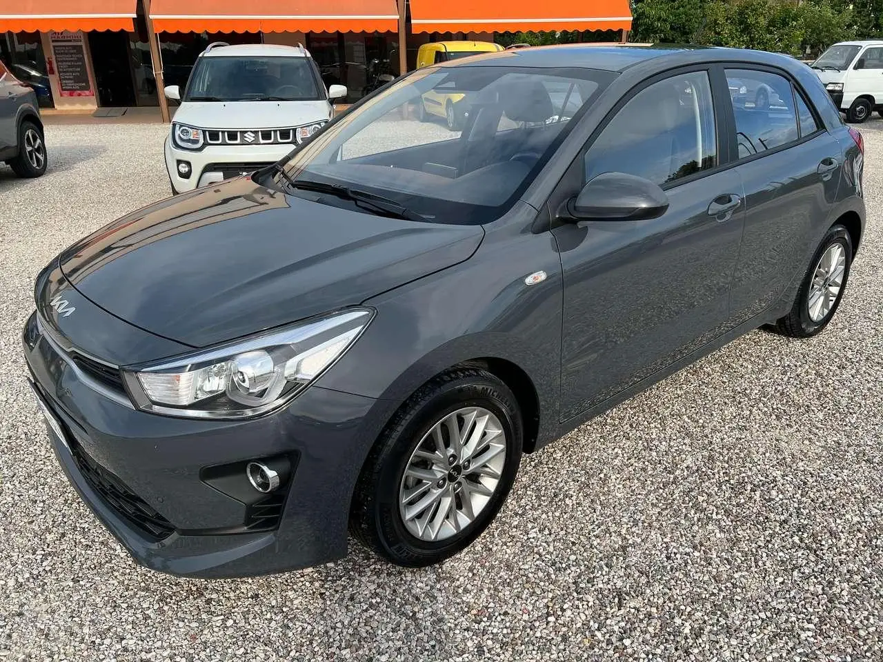 Photo 1 : Kia Rio 2022 Essence