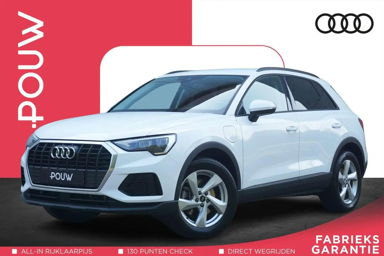 Photo 1 : Audi Q3 2022 Hybride