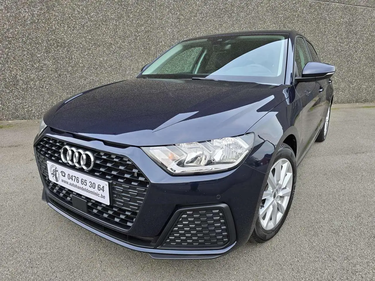 Photo 1 : Audi A1 2019 Essence