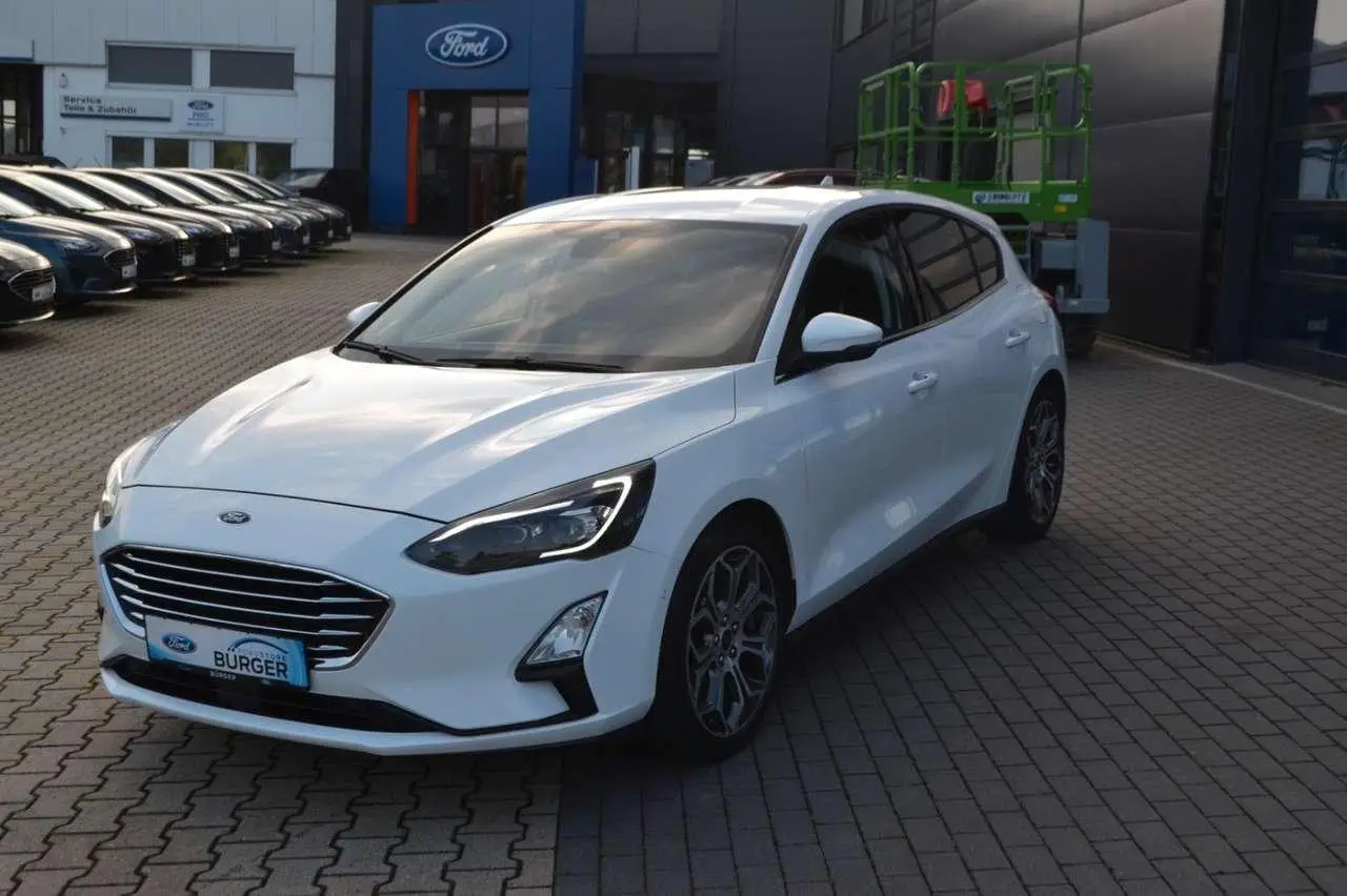 Photo 1 : Ford Focus 2020 Petrol