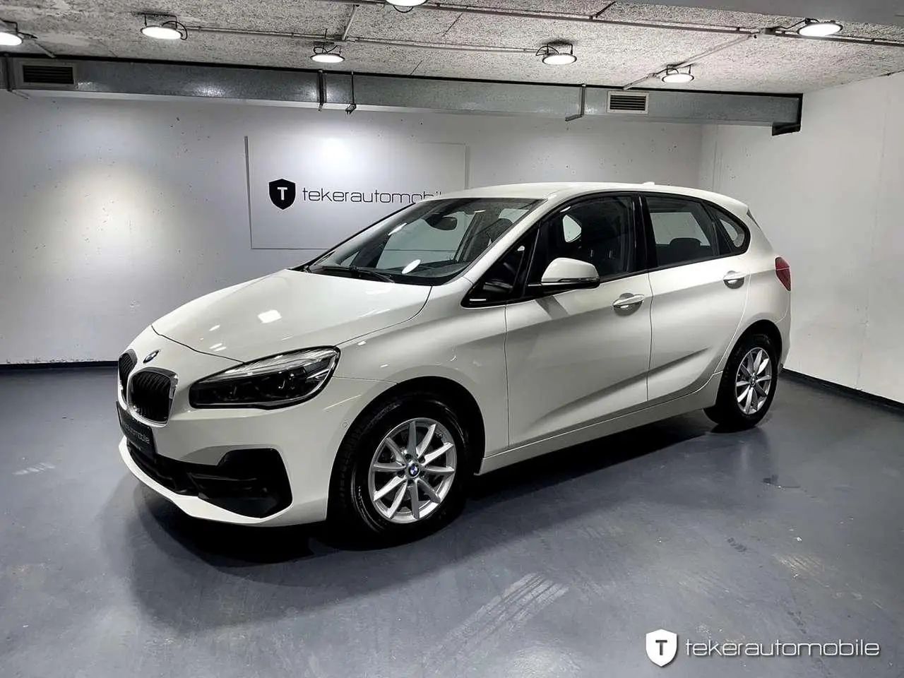 Photo 1 : Bmw Serie 2 2019 Diesel