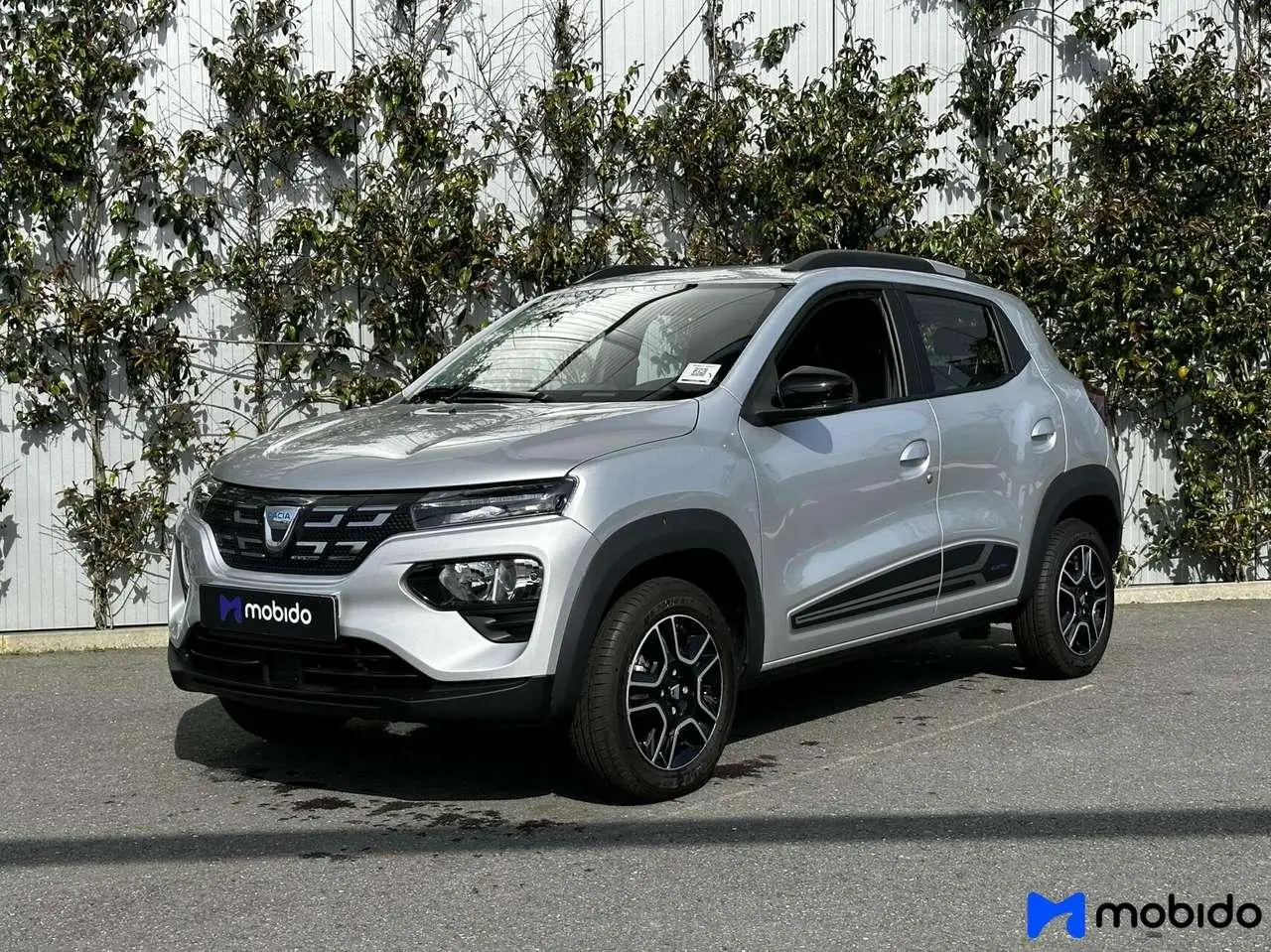 Photo 1 : Dacia Spring 2022 Electric